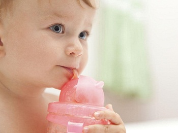 Kapan Bayi Minum Air? 