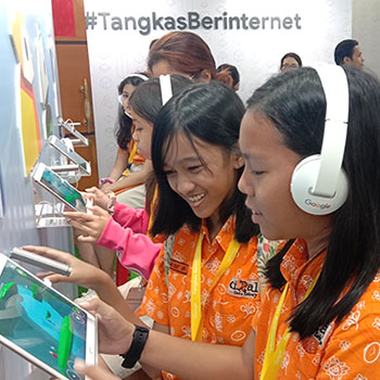 Ajari Anak Tangkas Berinternet