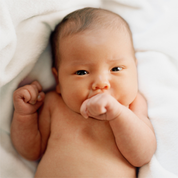 Penanganan Penting saat Bayi Batuk Pilek