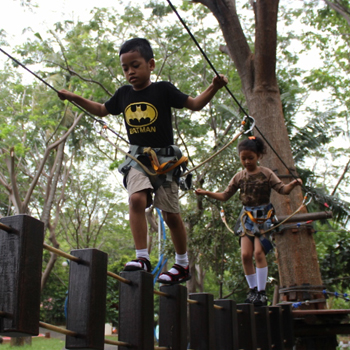 Serunya Ajak Anak Main di Allianz Ecopark