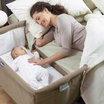 Bayi Belum Boleh Keluar Rumah Sebelum 40 Hari?