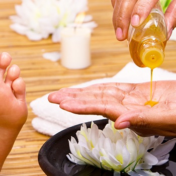 Obat Gosok, Dari Masuk Angin Sampai Patah Tulang