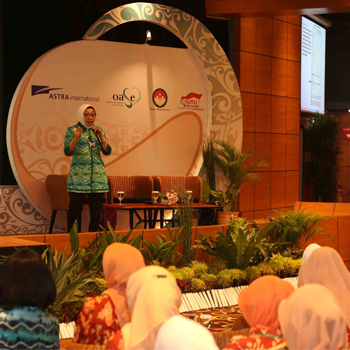 Peduli  Anak Bangsa
