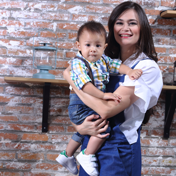 Smart Shopping ala Bunda Selebriti