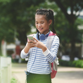 10 Tip Mengasuh Alfa Preteen