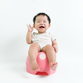 Tips Lancar dan Sukses Toilet Training