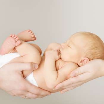 Fakta Seru Seputar Bayi Baru Lahir di Seluruh Dunia