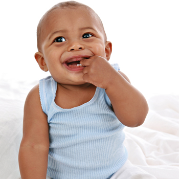 4 Langkah Supaya Bayi Rajin Mengoceh