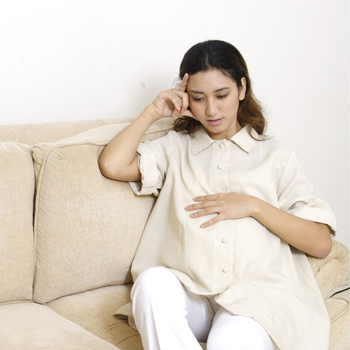 11 Tips Atasi Baper Ibu Hamil