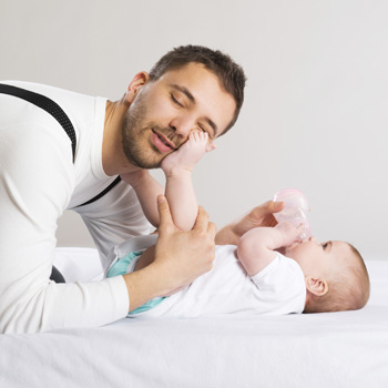 Cara Mengatasi Baby Blues Pada Ayah