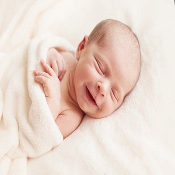 Kondisi Kulit Bayi di Bulan Pertamanya 