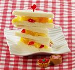 Sandwich Isi Buah 
