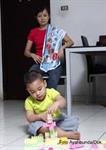 Kembangkan Kemampuan dengan Bermain