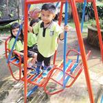 Kenali Mainan di Halaman Sekolah