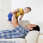 Cerdas Motorik Bayi 3-4 Bulan Lewat Bermain