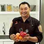 Chef Haryo Pramoe, Ajarkan Anak Hebat Makan