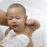 Kapan Waktu Mandi Bayi Baru Lahir?