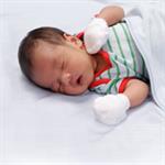Sesuaikan Posisi Tidur dengan Kondisi Bayi
