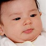 Mata Bayi Lengket 