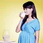 Ibu Hamil Harus Minum Susu?