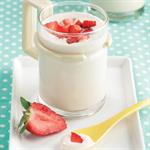 Yoghurt Stoberi Keju