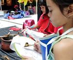 Asyiknya Membatik di Jakarta Kids Festival