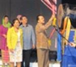 Jakarta Fashion Week 09/10 Resmi Dibuka Fauzi Bowo