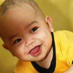 25 Cara Membuat Bayi Tertawa
