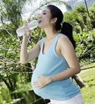 Minum Air Es, Janin Jadi Besar?
