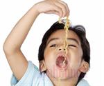 Balita Tak Berhenti Makan