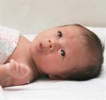 Bayi Bangun Tengah Malam