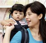 Membeli Gendongan Bayi