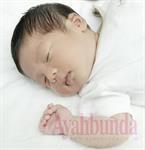 Bayi Belajar Tidur Sendiri 