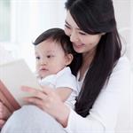 Menumbuhkan Cinta Buku pada Bayi
