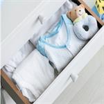 Memilih Baju Bayi